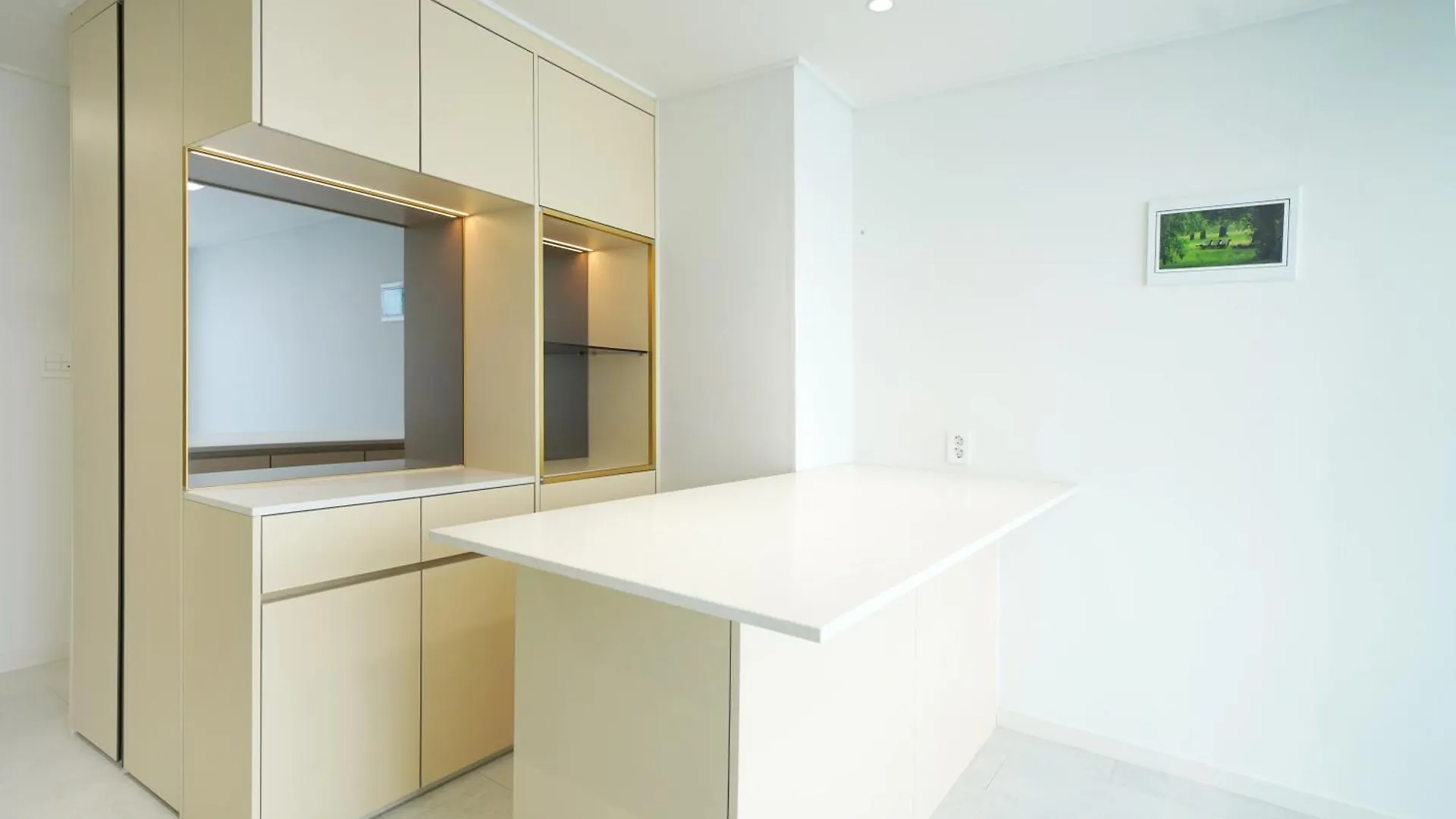 Busan Ocean Stay דירה